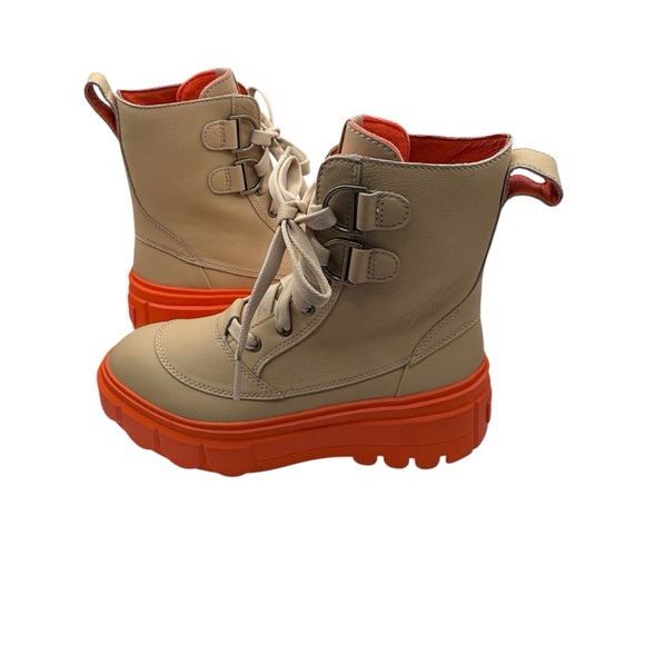 NWT Sorel Caribou Platform Beige and Orange Lace Up Boots - Size 7.5 - Picture 6 of 13